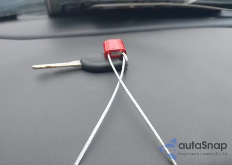 2003 Ford Explorer Limited z USA, uszkodzony, nr VIN 1FMDU85W93ZB10610